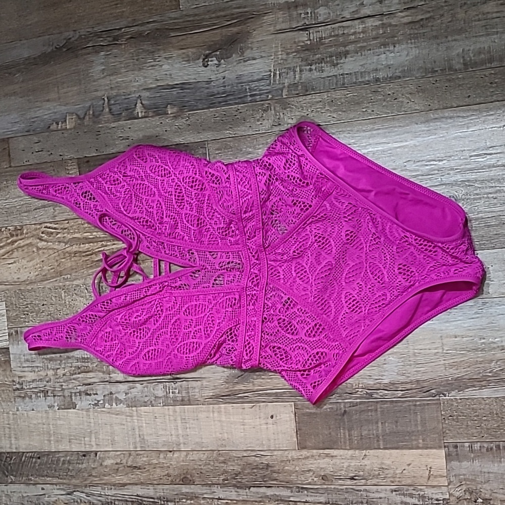 Becca one-piece bathing suit, magenta, size small